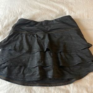 athleta dark grey tennis skort